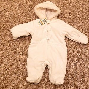 NWT baby outerwear bunting snow covering
